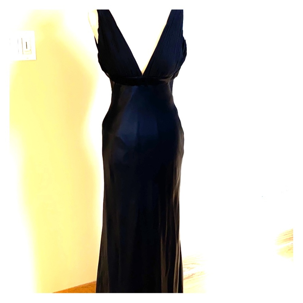 Adriana Papell - Deep V Black Satin Long Dress